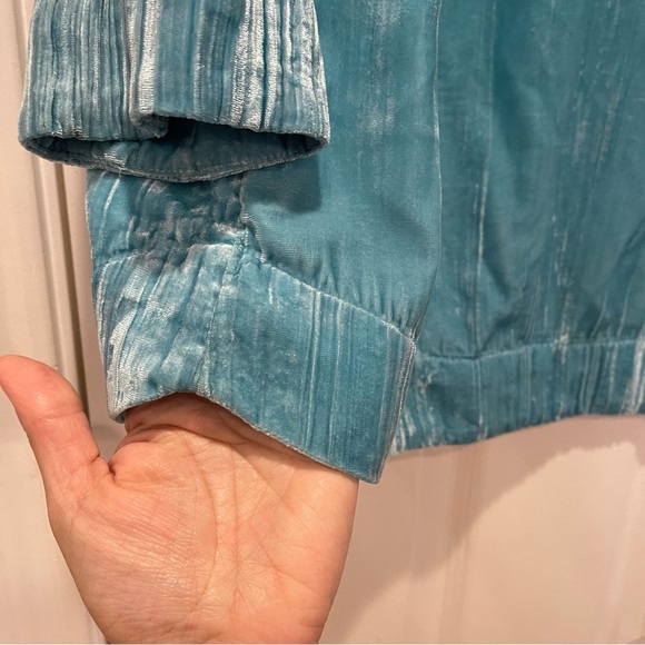 Soft Surroundings Tunic Blouse Women's Sz Med Teal Velvet Embellished Bohemian - Picture 5 of 11